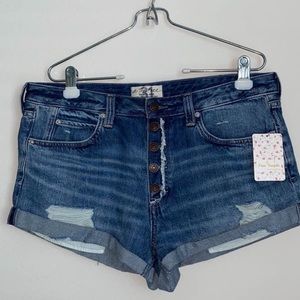 Free People. Great soft shorts. NWT. Too big.